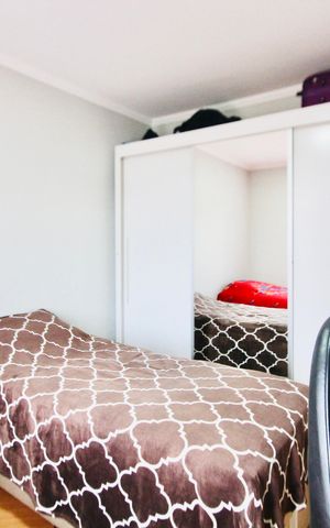 Casa para alugar com 100m², 2 quartos e 2 vagas Casa para alugar com 100m², 2 quartos e 2 vagasSuite 2