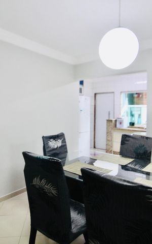 Casa para alugar com 100m², 2 quartos e 2 vagas Casa para alugar com 100m², 2 quartos e 2 vagasSala de Jantar