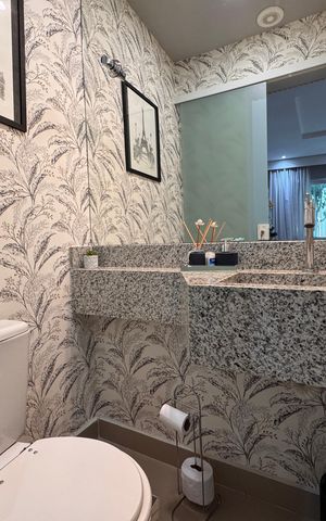 Casa de condomínio à venda com 147m², 4 quartos e 3 vagas Casa de condomínio à venda com 147m², 4 quartos e 3 vagasLavabo