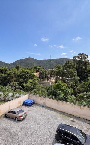 Casa de condomínio à venda com 147m², 4 quartos e 3 vagas Casa de condomínio à venda com 147m², 4 quartos e 3 vagasTerraço