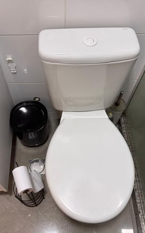 Casa de condomínio à venda com 147m², 4 quartos e 3 vagas Casa de condomínio à venda com 147m², 4 quartos e 3 vagasSuíte - Banheiro