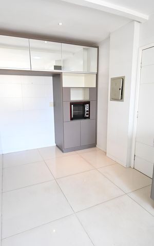Apartamento para alugar com 140m², 4 quartos e 2 vagas