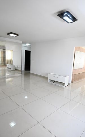 Apartamento para alugar com 140m², 4 quartos e 2 vagas