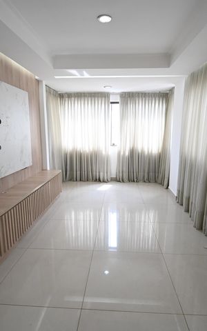 Apartamento para alugar com 140m², 4 quartos e 2 vagas