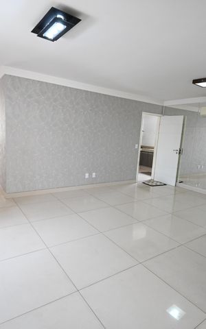 Apartamento para alugar com 140m², 4 quartos e 2 vagas