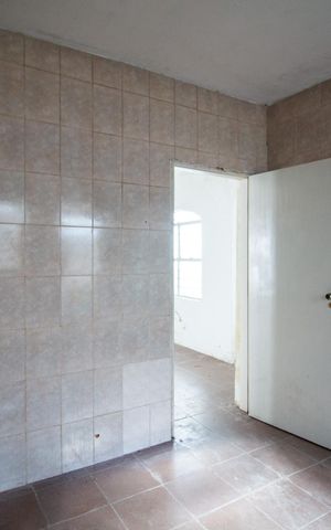Casa para alugar com 200m², 3 quartos e 4 vagas Casa para alugar com 200m², 3 quartos e 4 vagasCozinha