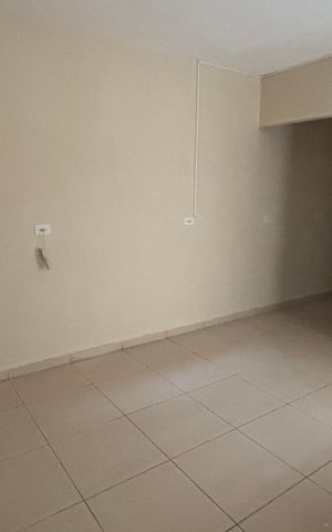 Casa para alugar com 42m², 2 quartos e sem vaga Casa para alugar com 42m², 2 quartos e sem vagaQuarto