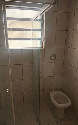 Casa para alugar com 42m², 2 quartos e sem vaga Casa para alugar com 42m², 2 quartos e sem vagaBanheiro