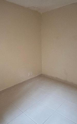 Casa para alugar com 42m², 2 quartos e sem vaga Casa para alugar com 42m², 2 quartos e sem vagaQuarto