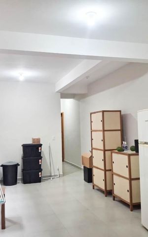 Apartamento à venda com 93m², 2 quartos e sem vaga Apartamento à venda com 93m², 2 quartos e sem vagaSala