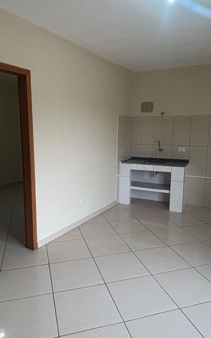 Casa para alugar com 35m², 1 quarto e sem vaga