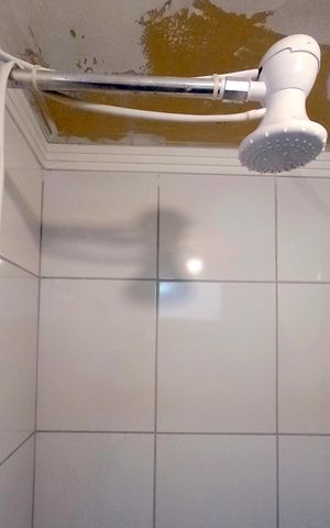 Apartamento para alugar com 201m², 3 quartos e 2 vagasBanheiro de Serviço