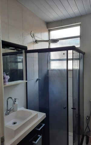 Apartamento à venda com 53m², 2 quartos e 1 vaga Apartamento à venda com 53m², 2 quartos e 1 vagaBanheiro