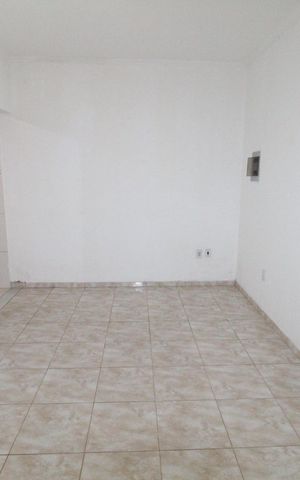 Casa para alugar com 70m², 3 quartos e 2 vagasSala
