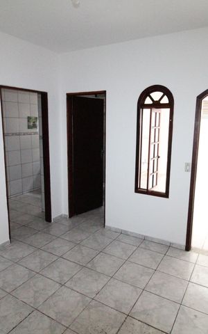 Casa para alugar com 80m², 2 quartos e sem vagaSala