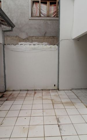 Casa para alugar com 80m², 2 quartos e sem vagaÁrea de Serviço