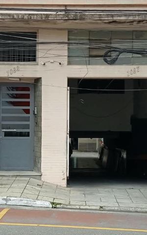 Apartamento à venda com 91m², 2 quartos e sem vaga Apartamento à venda com 91m², 2 quartos e sem vagaFachada