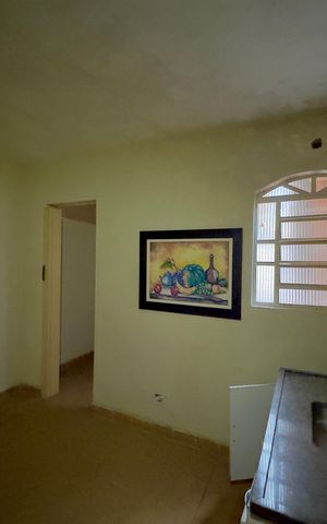 Casa para alugar com 100m², 3 quartos e 1 vagaCozinha fundos 