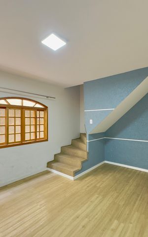 Casa para alugar com 100m², 3 quartos e 1 vagaSala