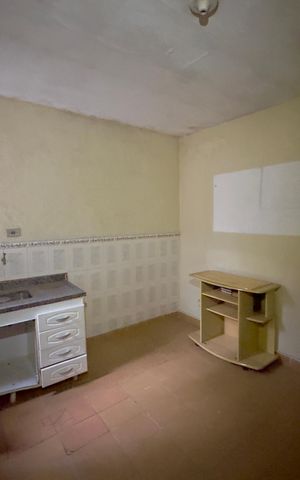 Casa para alugar com 100m², 3 quartos e 1 vagaCozinha fundos 