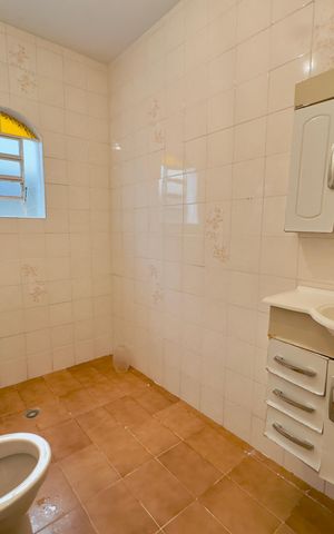 Casa para alugar com 100m², 3 quartos e 1 vagaBanheiro 2