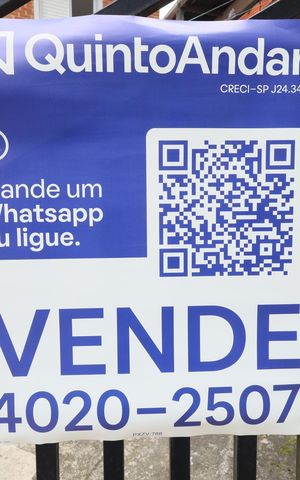 Casa para alugar com 158m², 4 quartos e 2 vagasFachada