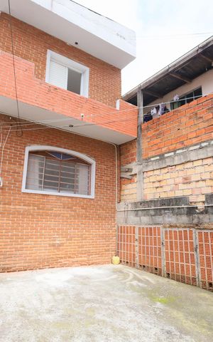 Casa para alugar com 158m², 4 quartos e 2 vagasGaragem