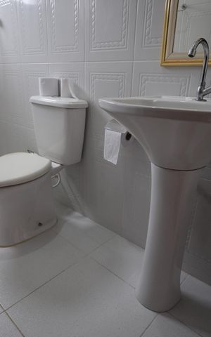 Casa para alugar com 158m², 4 quartos e 2 vagasBanheiro 1