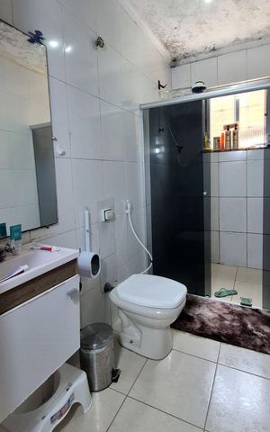 Casa para alugar com 70m², 2 quartos e 1 vaga Casa para alugar com 70m², 2 quartos e 1 vagaBanheiro