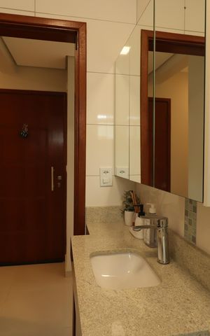 Apartamento à venda com 49m², 2 quartos e 1 vagaBanheiro Social