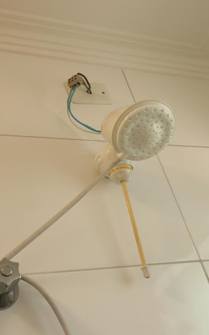 Apartamento à venda com 49m², 2 quartos e 1 vagaBanheiro Social - Chuveiro