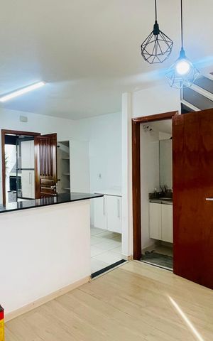 Casa de condomínio para alugar com 110m², 3 quartos e 2 vagas Casa de condomínio para alugar com 110m², 3 quartos e 2 vagasSala