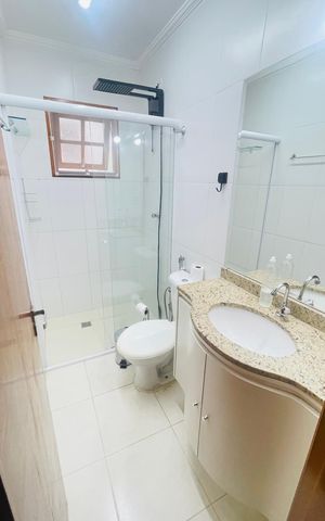 Casa de condomínio para alugar com 110m², 3 quartos e 2 vagas Casa de condomínio para alugar com 110m², 3 quartos e 2 vagasBanheiro