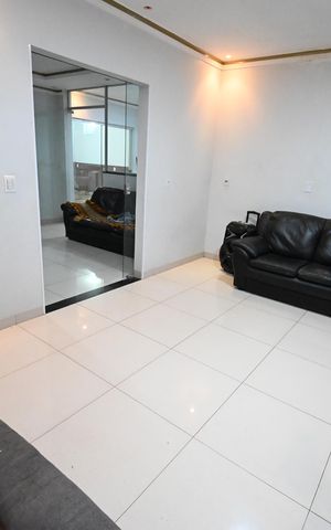 Casa à venda com 330m², 3 quartos e 4 vagas