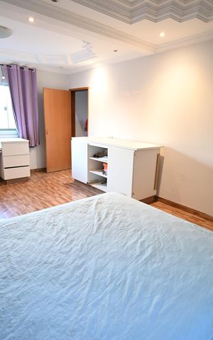 Casa à venda com 330m², 3 quartos e 4 vagas