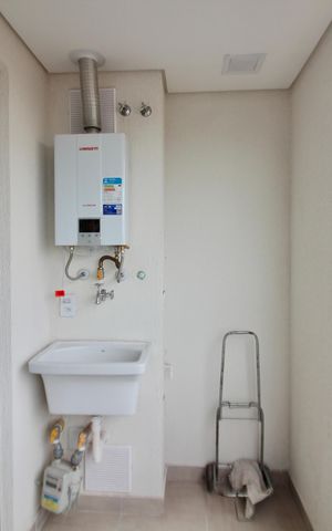Apartamento à venda com 42m², 2 quartos e 1 vaga Apartamento à venda com 42m², 2 quartos e 1 vagaVaranda