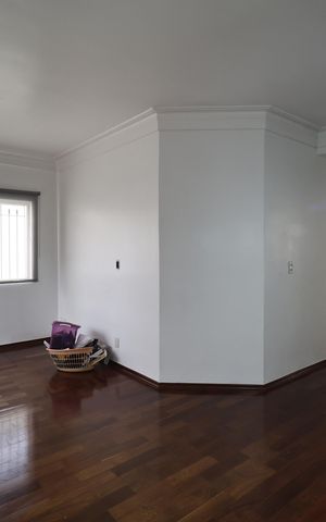 Casa para alugar com 250m², 4 quartos e 2 vagas Casa para alugar com 250m², 4 quartos e 2 vagasSala de tv