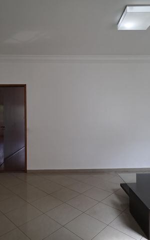 Casa para alugar com 250m², 4 quartos e 2 vagas Casa para alugar com 250m², 4 quartos e 2 vagasSala