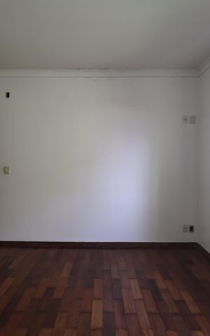Casa para alugar com 250m², 4 quartos e 2 vagas Casa para alugar com 250m², 4 quartos e 2 vagasQuarto 2