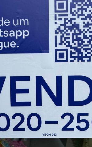 Casa de condomínio à venda com 170m², 3 quartos e 2 vagasPlaca 