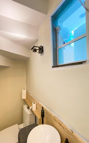 Casa de condomínio à venda com 60m², 2 quartos e 2 vagas Casa de condomínio à venda com 60m², 2 quartos e 2 vagasLavabo