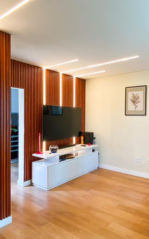 Casa de condomínio à venda com 60m², 2 quartos e 2 vagas Casa de condomínio à venda com 60m², 2 quartos e 2 vagasSala