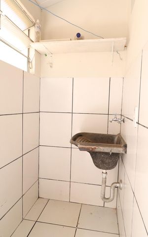 Casa para alugar com 60m², 2 quartos e sem vagaÁrea de Serviço