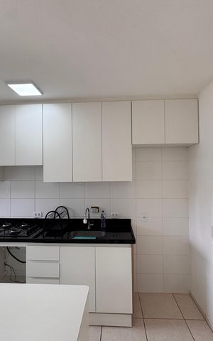 Apartamento para alugar com 66m², 2 quartos e 1 vaga Apartamento para alugar com 66m², 2 quartos e 1 vagaCozinha e Área de Serviço