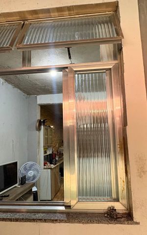 Casa à venda com 48m², 1 quarto e sem vaga