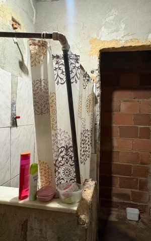 Casa à venda com 48m², 1 quarto e sem vaga