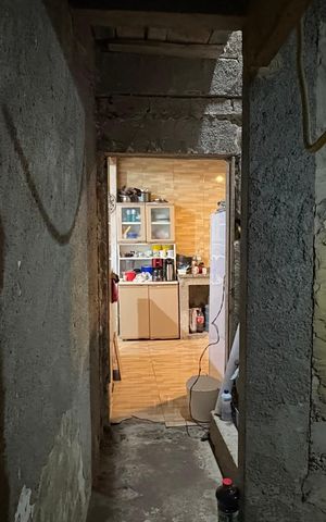 Casa à venda com 48m², 1 quarto e sem vaga