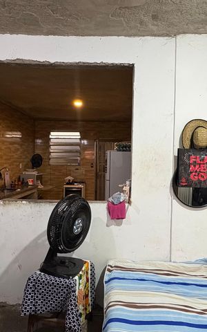 Casa à venda com 48m², 1 quarto e sem vaga