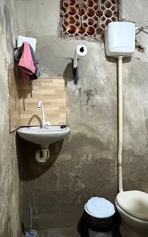 Casa à venda com 48m², 1 quarto e sem vaga