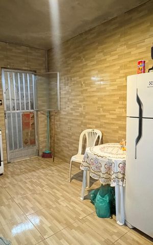 Casa à venda com 48m², 1 quarto e sem vaga